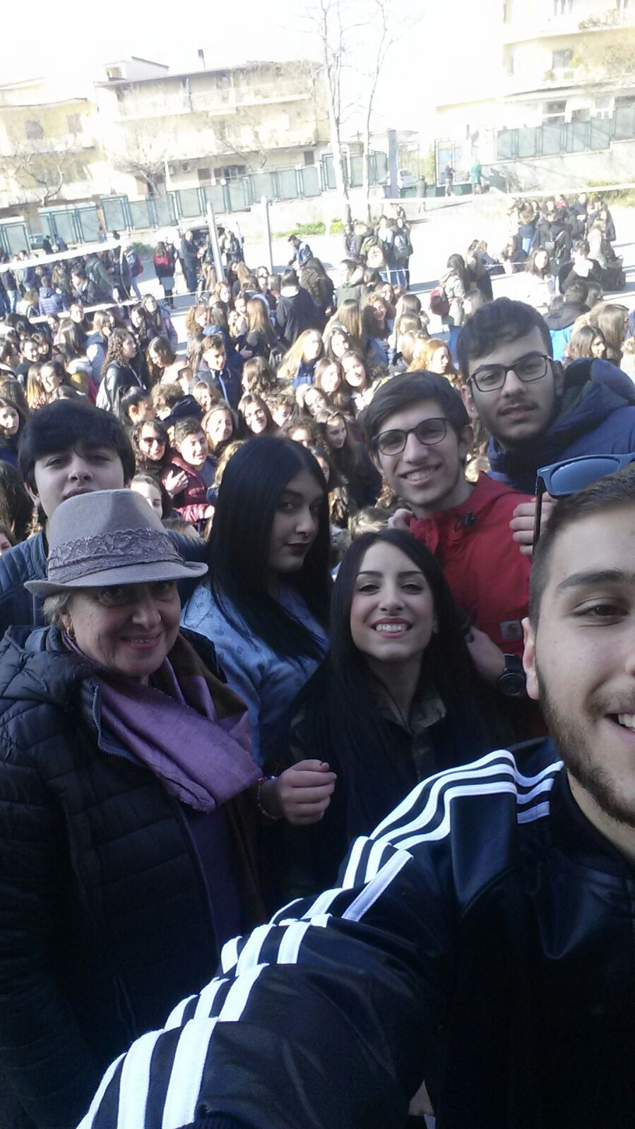 Lamezia Terme (CZ) – Assemblea d’istituto nel Giorno della Memoria al Liceo Campanella