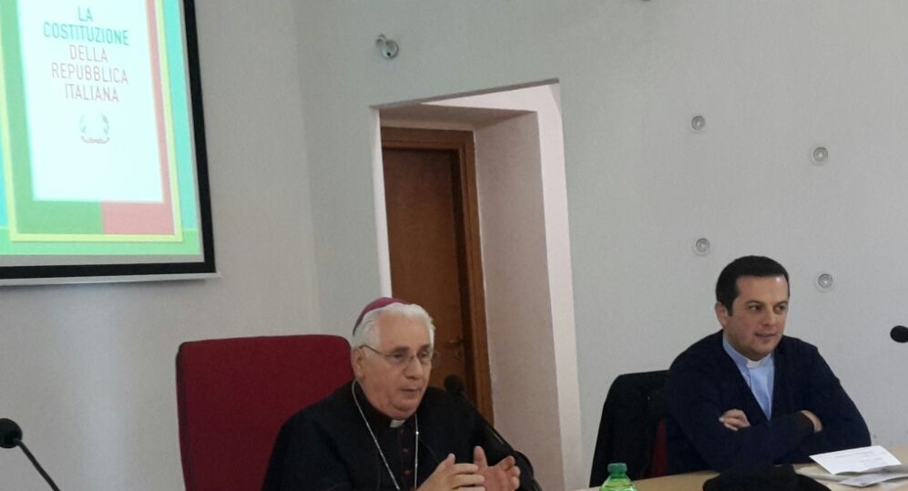 La Scuola di Dottrina Sociale di Lamezia si interroga su lavoro e occupazione verso Cagliari