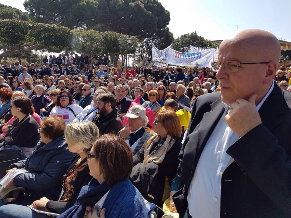 Oliverio a Locri: “Al corteo la Calabria onesta e laboriosa”
