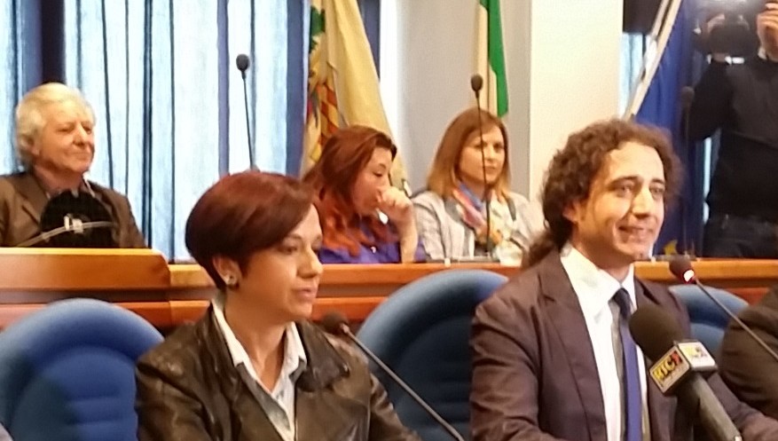Catanzaro – M5S: “Edilizia pericolosa vicino Cittadella. Abramo chi ha autorizzato?”