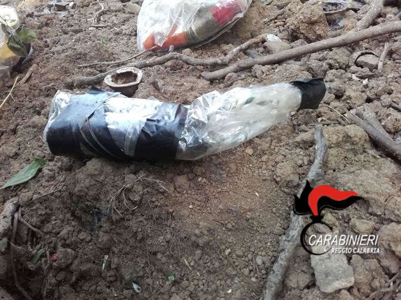 Oppido Mamertina (RC) – Fabbrica armi: arrestato 82enne (FOTO)
