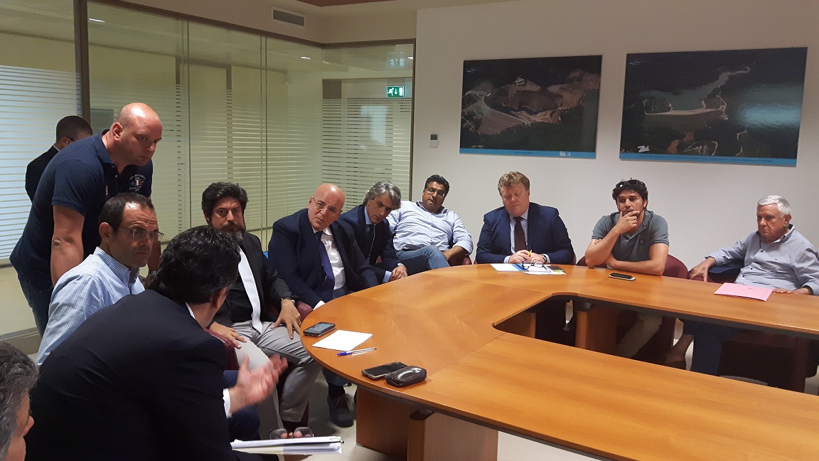 Regione – Incontro con Oliverio sulle aree di servizio dell’A3