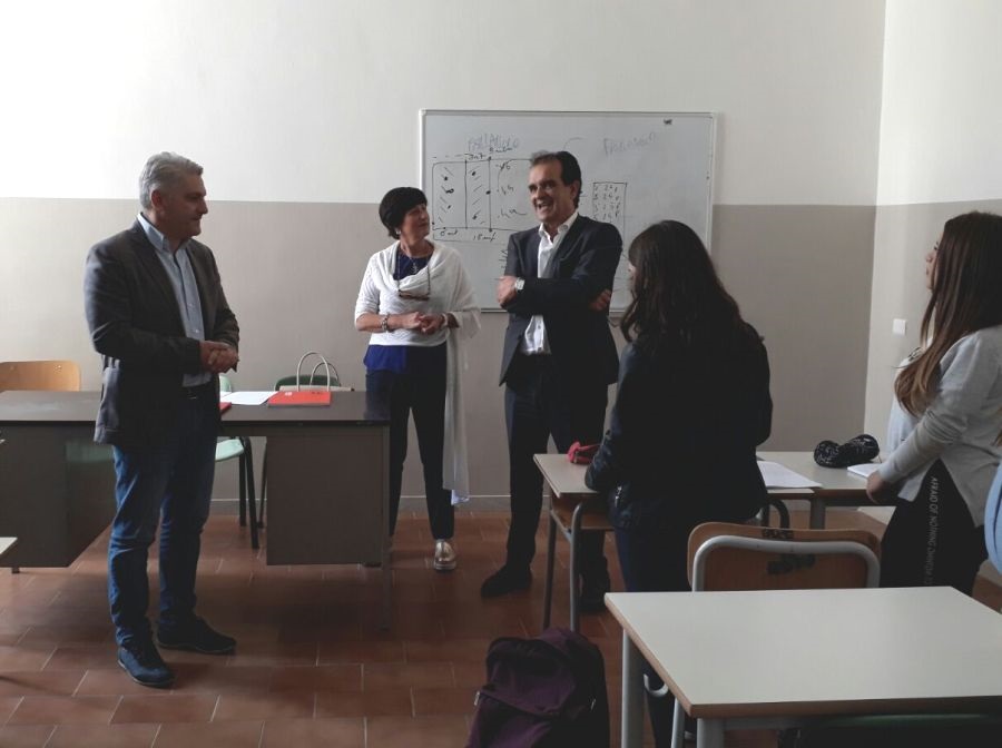 Provincia di Catanzaro: Enzo Bruno visita le scuole per capire cosa non va