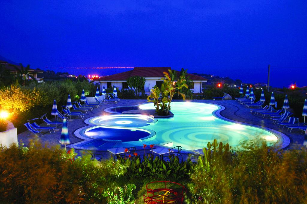 Reggio – La Mediterranea offre vacanza-studio con conferenza internazionale a suoi studenti