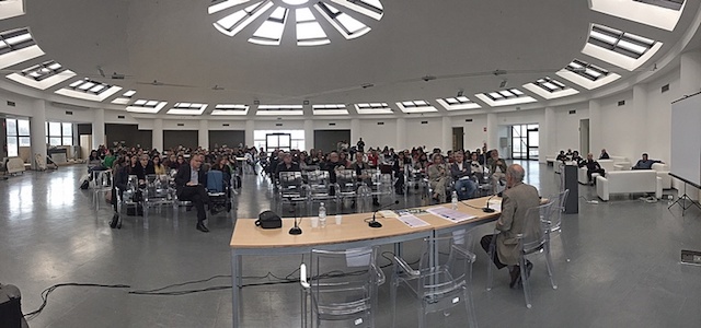 Reggio Calabria – Alla Mediterranea conferenza su “Urbanistica e potere a Napoli”