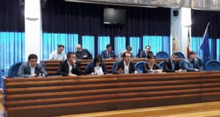 Dimensionamento scolastico a Catanzaro, riunione in Provincia