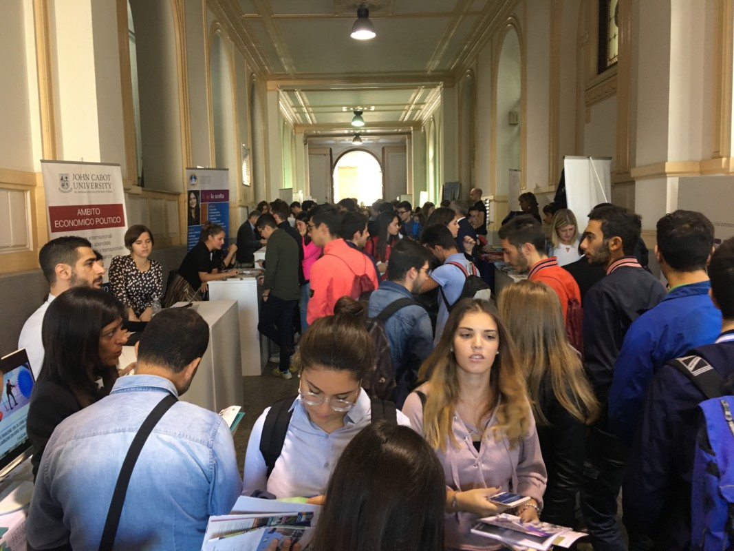 Si chiude con successo la tappa calabrese del Salone dello Studente