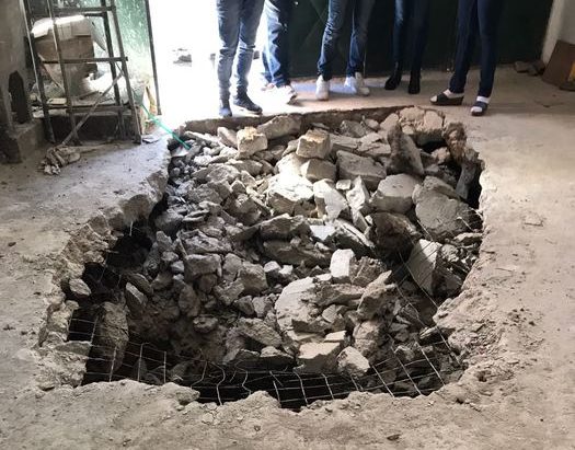 Petilia Policastro: voragine in un palazzo, evacuate 12 famiglie (FOTO)