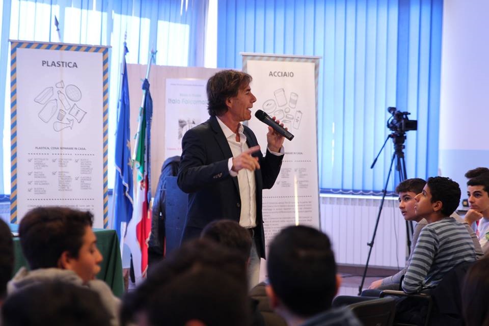 Il Panella Vallauri di Reggio Calabria a scuola di riciclo