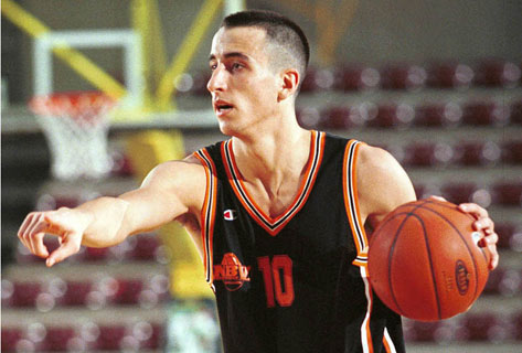 La Viola omaggia Ginobili e se stessa attraverso la storia