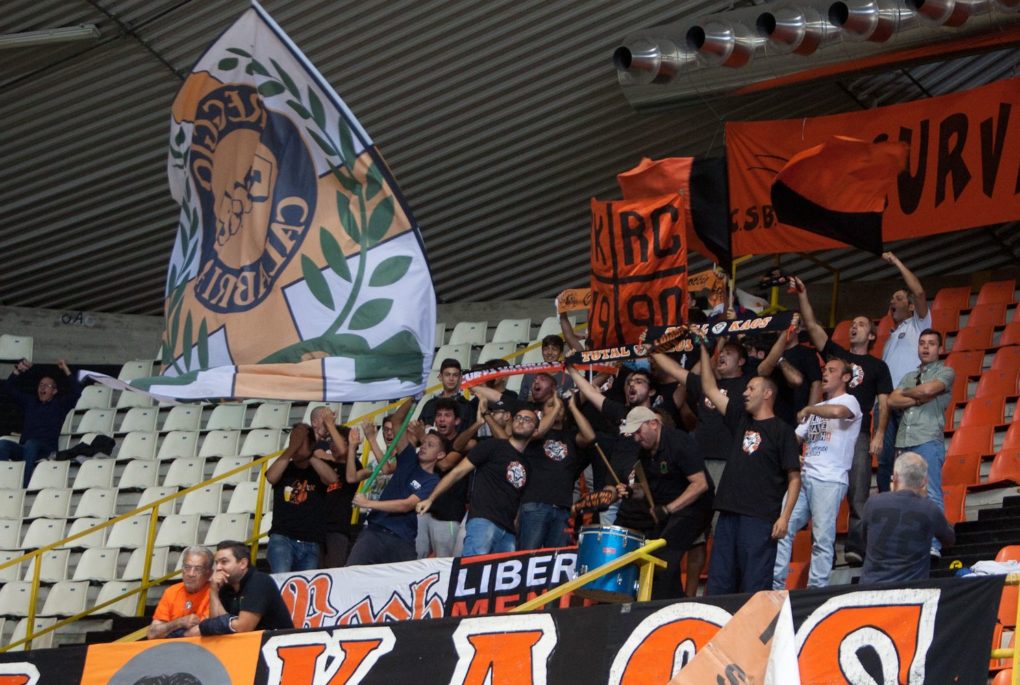 Basket, a Legnano le proteste dei tifosi ospiti