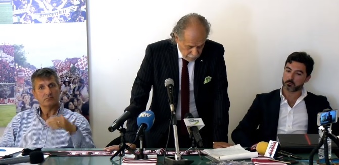 Reggina: ecco come si rade al suolo un club