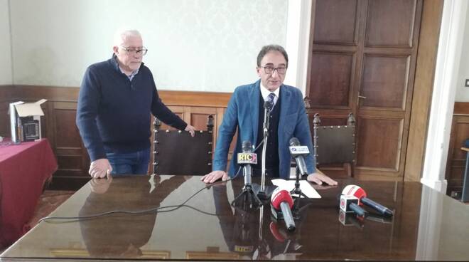 Coronavirus – Oggi vertice alla Regione