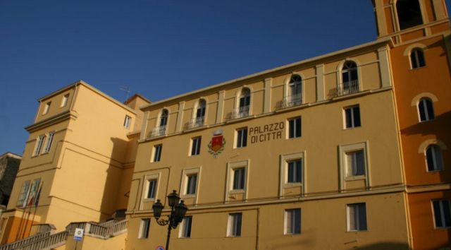 Coronavirus – Rogliano: positivi altri 4 membri dell’amministrazione comunale