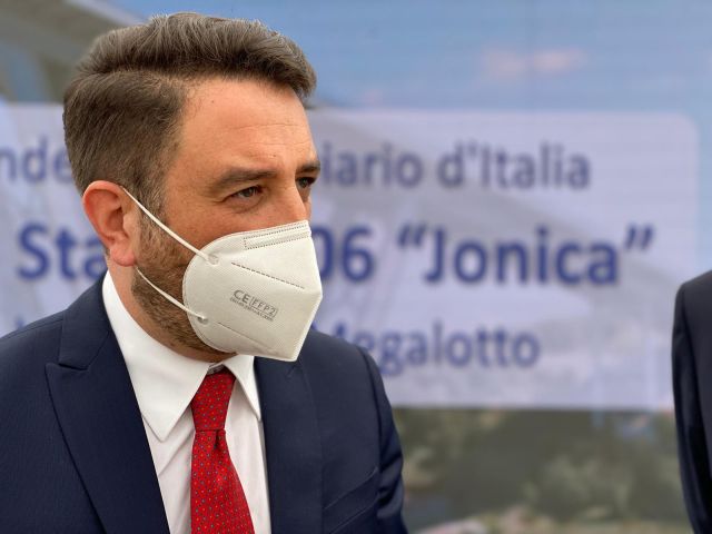 Via ai lavori del terzo megalotto della Statale Jonica 106. Cancellieri: “Giornata storica per la Calabria”