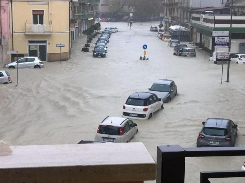 Alluvioni Crotone, anche la Basilicata invia volontari