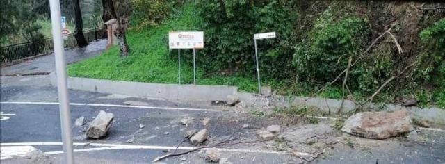 Paola (CS) – Santuario di s. Francesco: Via dei Minimi è chiusa temporaneamente al traffico dopo il maltempo
