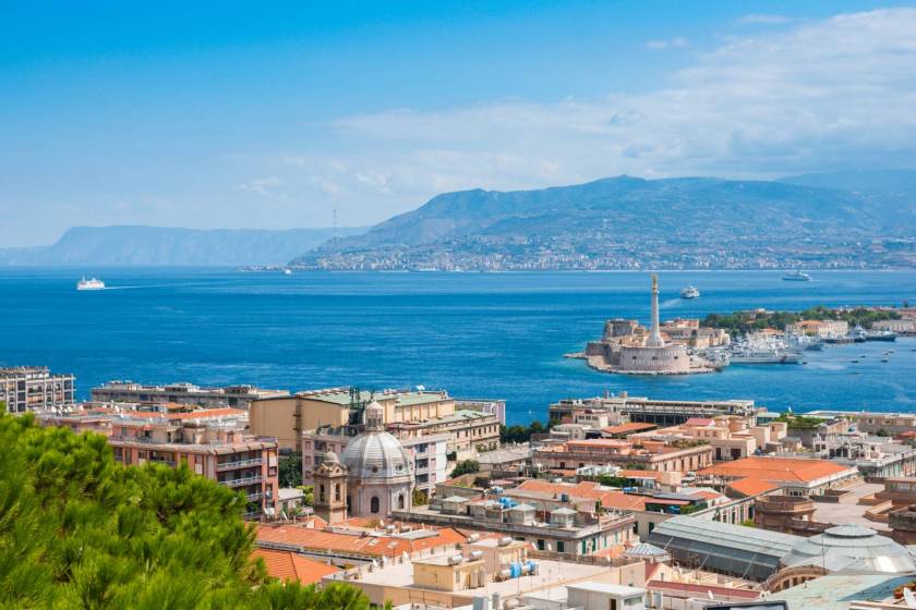 No al Ponte sullo Stretto di Messina. Touring e altre 9 associazioni chiedono al Governo di resistere alle pressioni