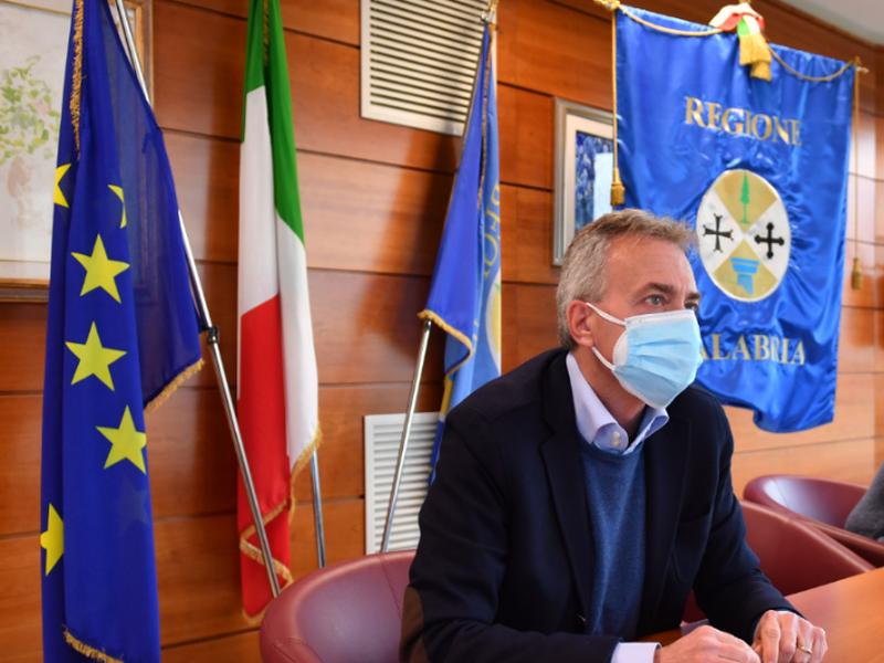 Calabria verde, Gallo: «Nessuno stop a servizio aereo antincendio»