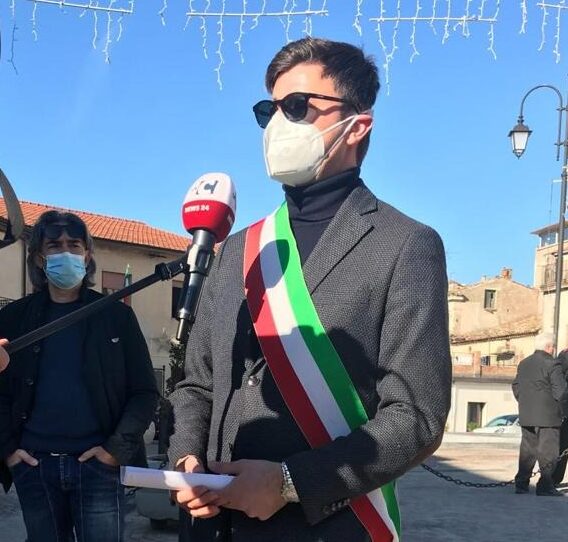 Rimbalzata da un ospedale all’altro nel Cosentino con il femore rotto