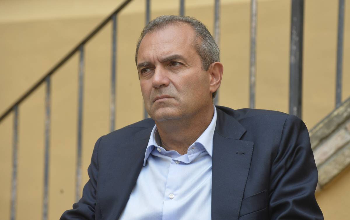 Regionali Calabria, De Magistris: “Liberiamo questa terra da politica che rappresenta un cancro”