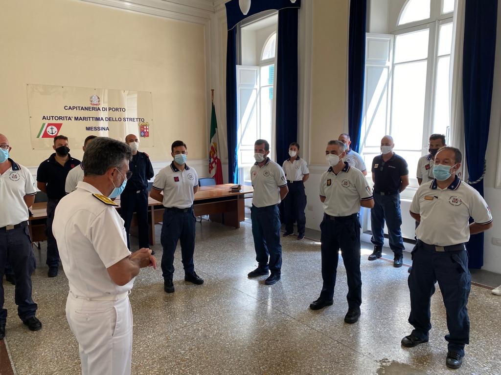 Messina Visita del Direttore Marittimo della Sicilia Orientale agli Uffici del Compartimento marittimo - Vimarsana News
