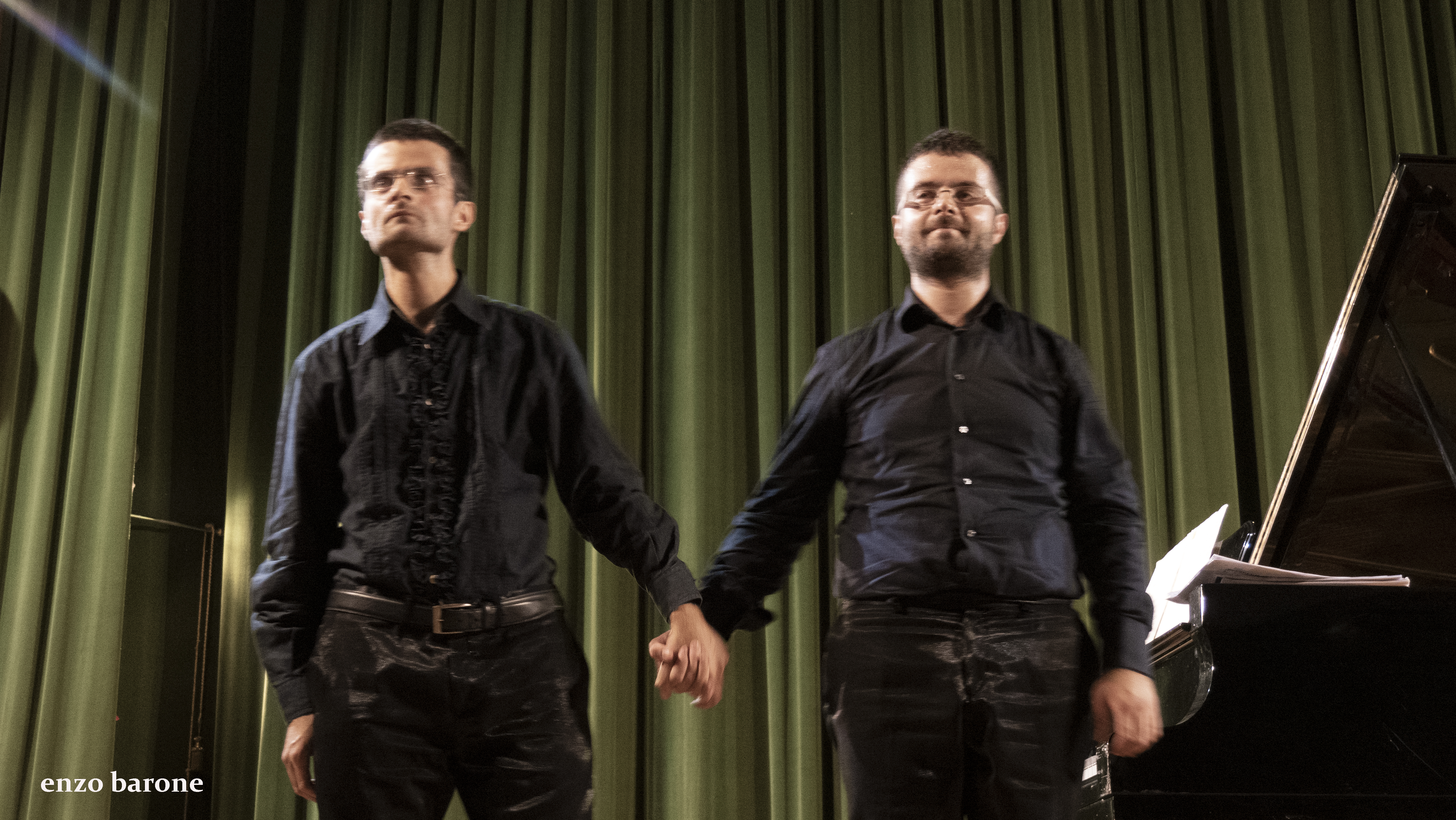 Casa della Cultura Repaci di Palmi: i pianisti Francesco e Vincenzo De Stefano  incantano il pubblico