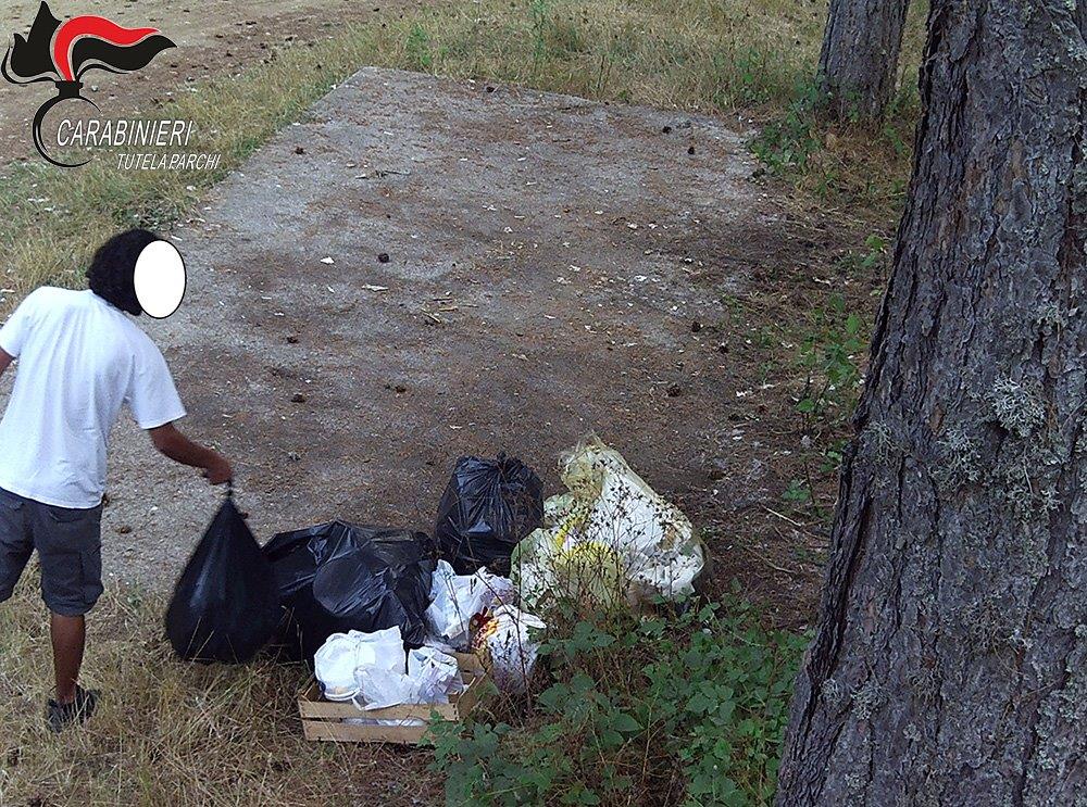 Abbandono rifiuti: scattano le sanzioni per i trasgressori nel cosentino
