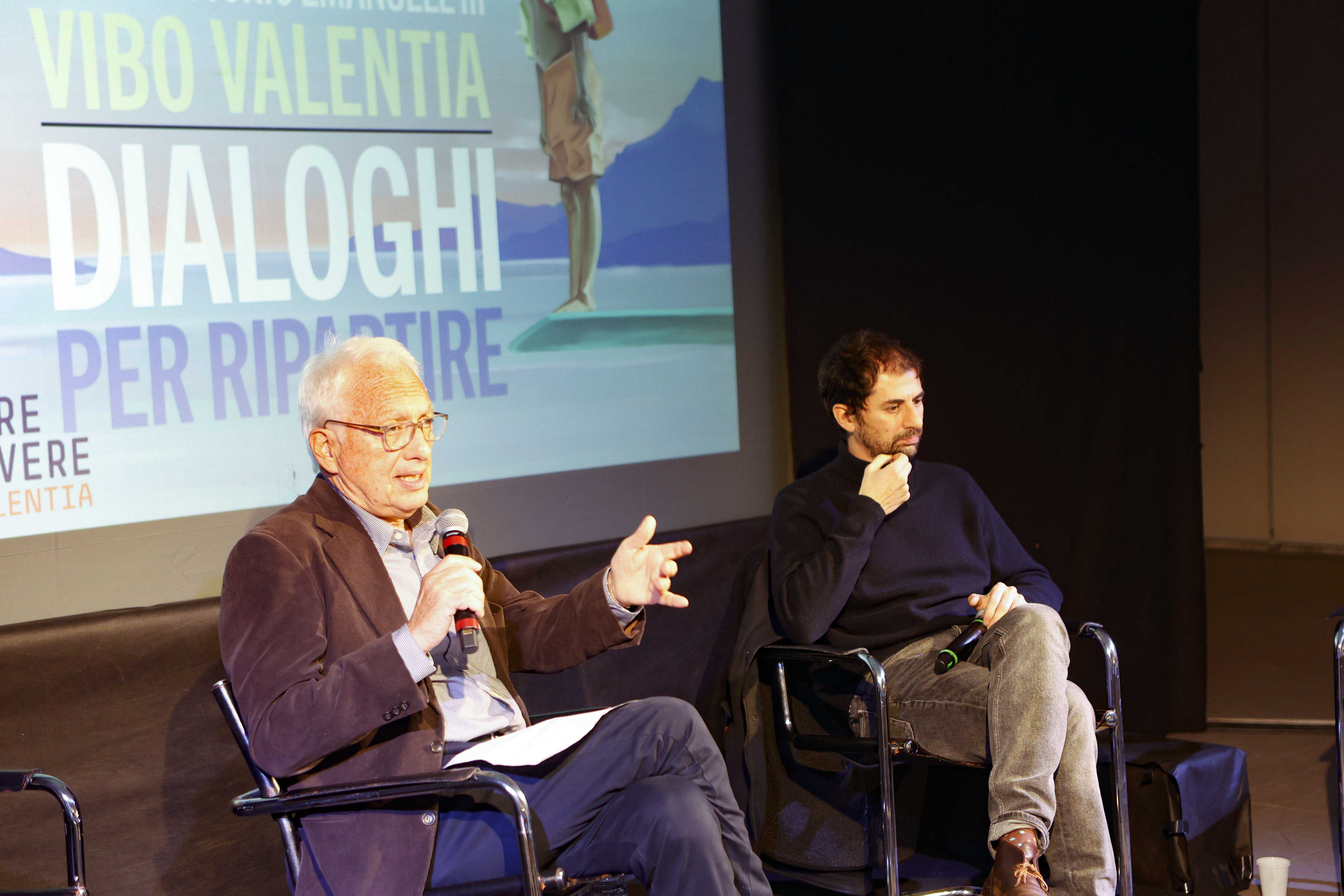 Col Leggere&Scrivere trionfa la cultura: applausi a scena aperta per la chiusura della nona edizione del Festival