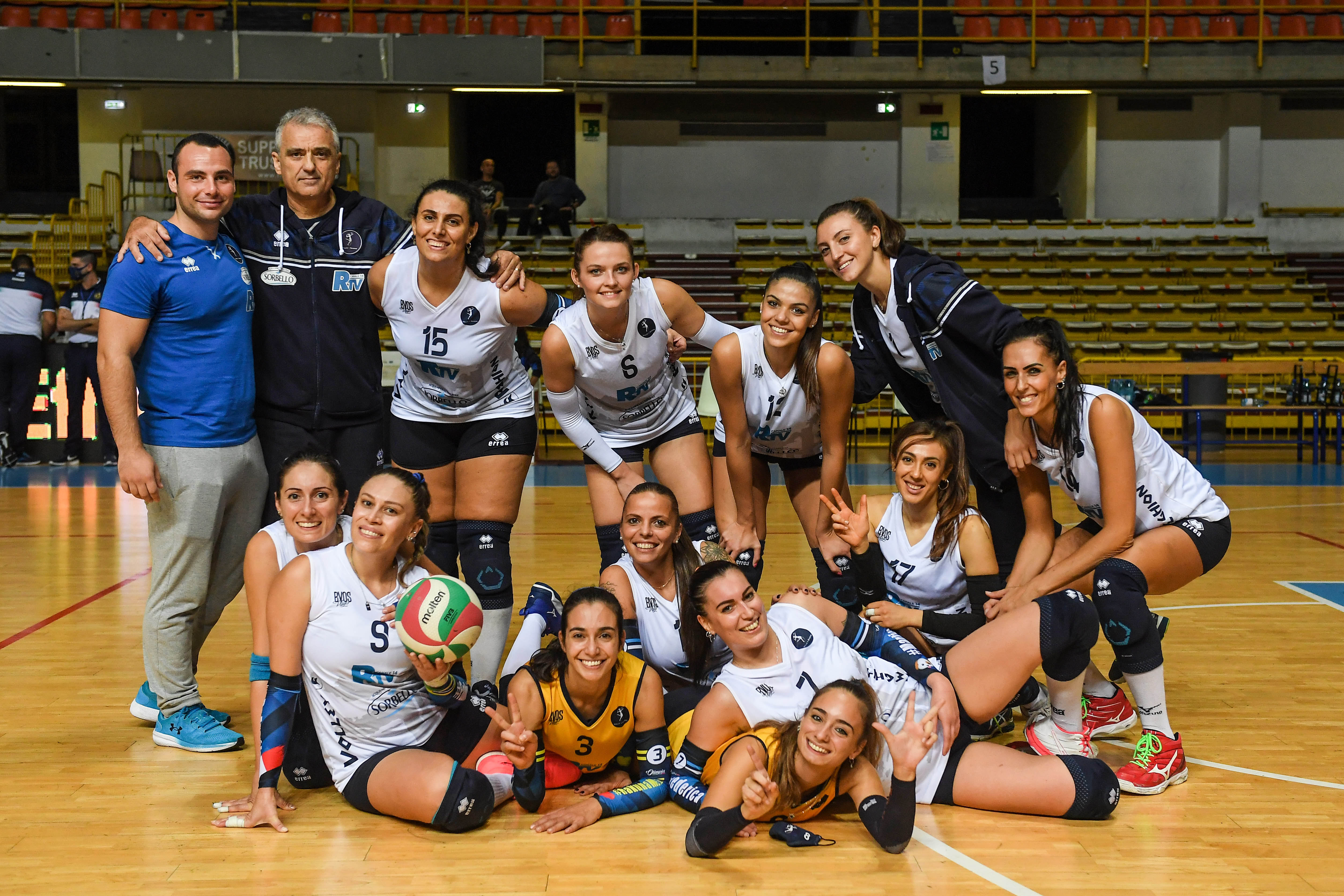 La Volley Reghion dimentica il ko di Benevento, nella prima in casa è 3-1 a Pozzuol