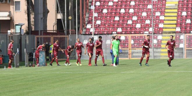 Serie B – Tutti i risultati e la classifica, ora la pausa. Il Vicenza alla ripresa per la Reggina