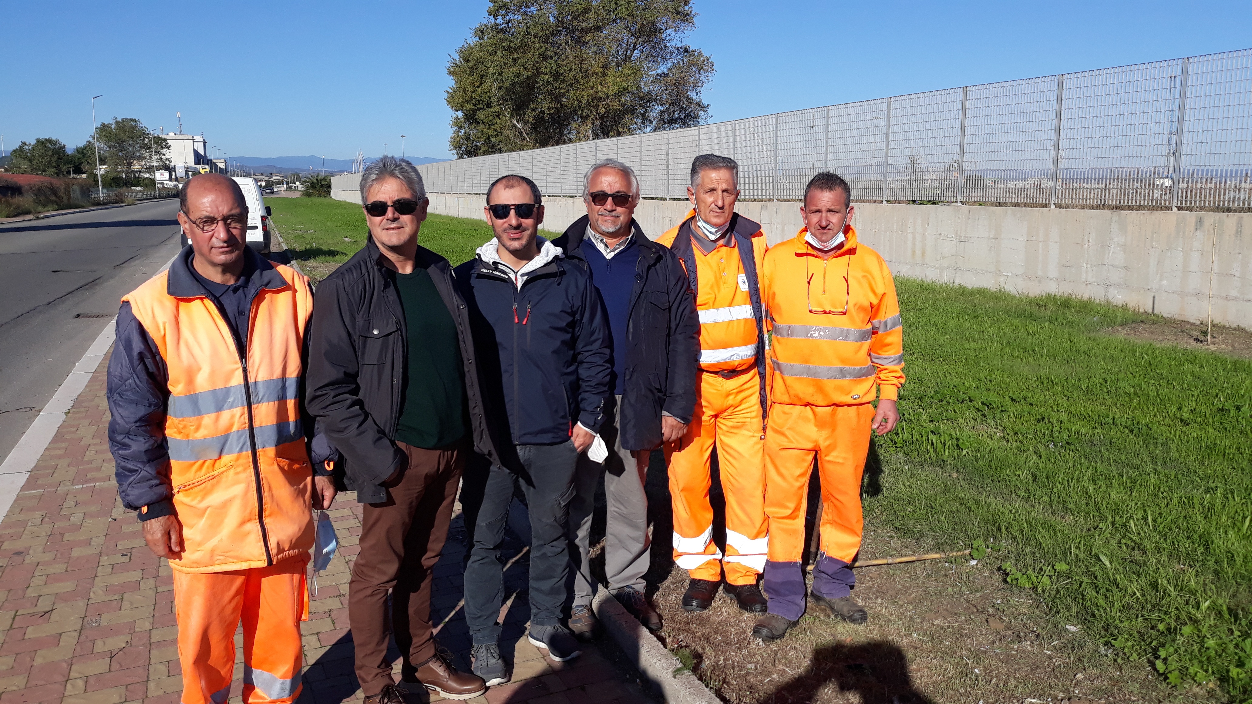 Crotone –  Giornata Nazionale degli Alberi: piantati sessanta lecci in via Miscello da Ripe