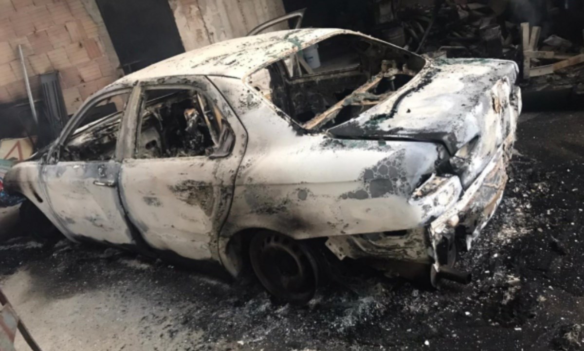 Siderno (RC), incendiati due mezzi del Comune