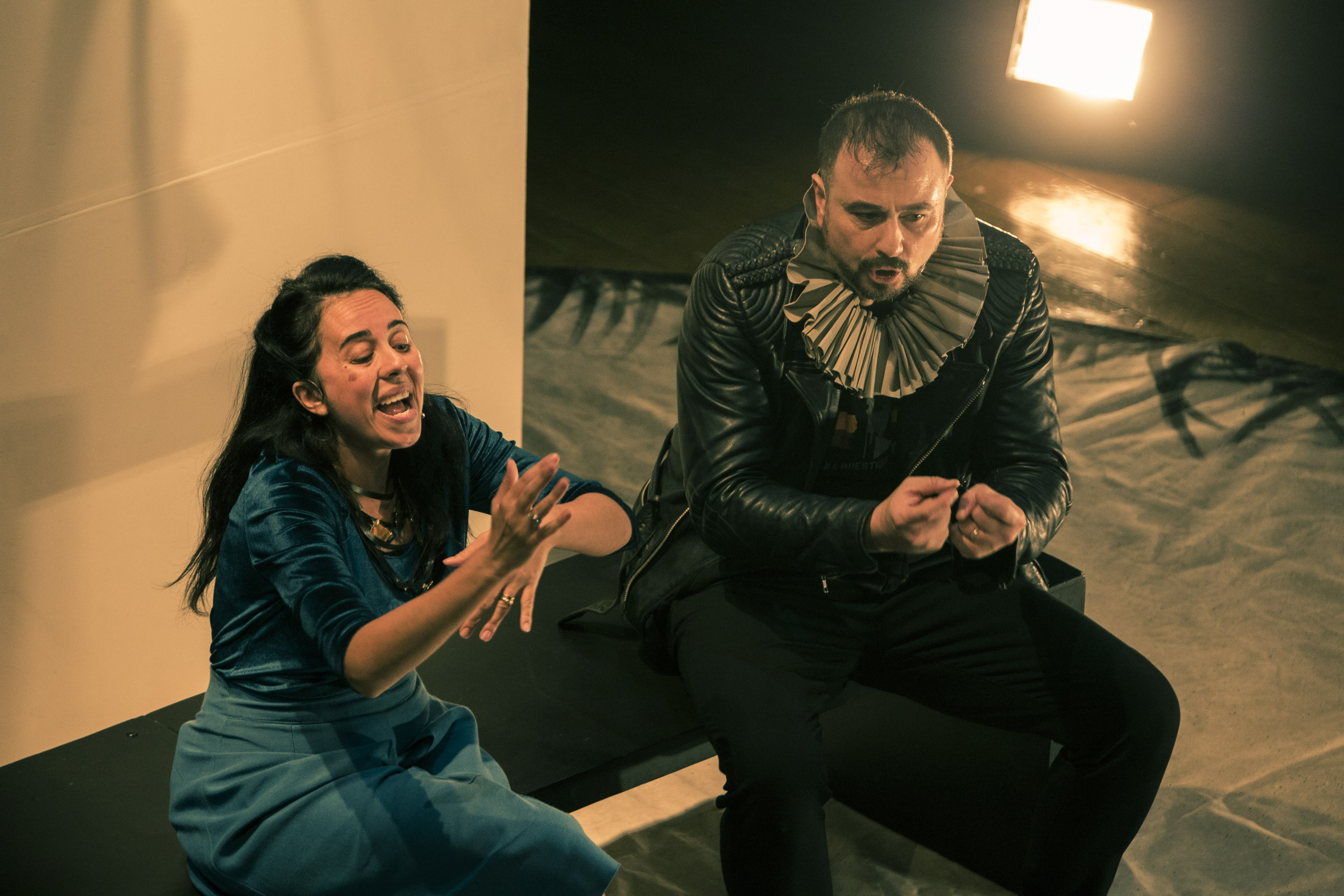 Successo dello spettacolo “Antonio e Cleopatra…o quel che ricordo” al Teatro Grandinetti di Lamezia Terme