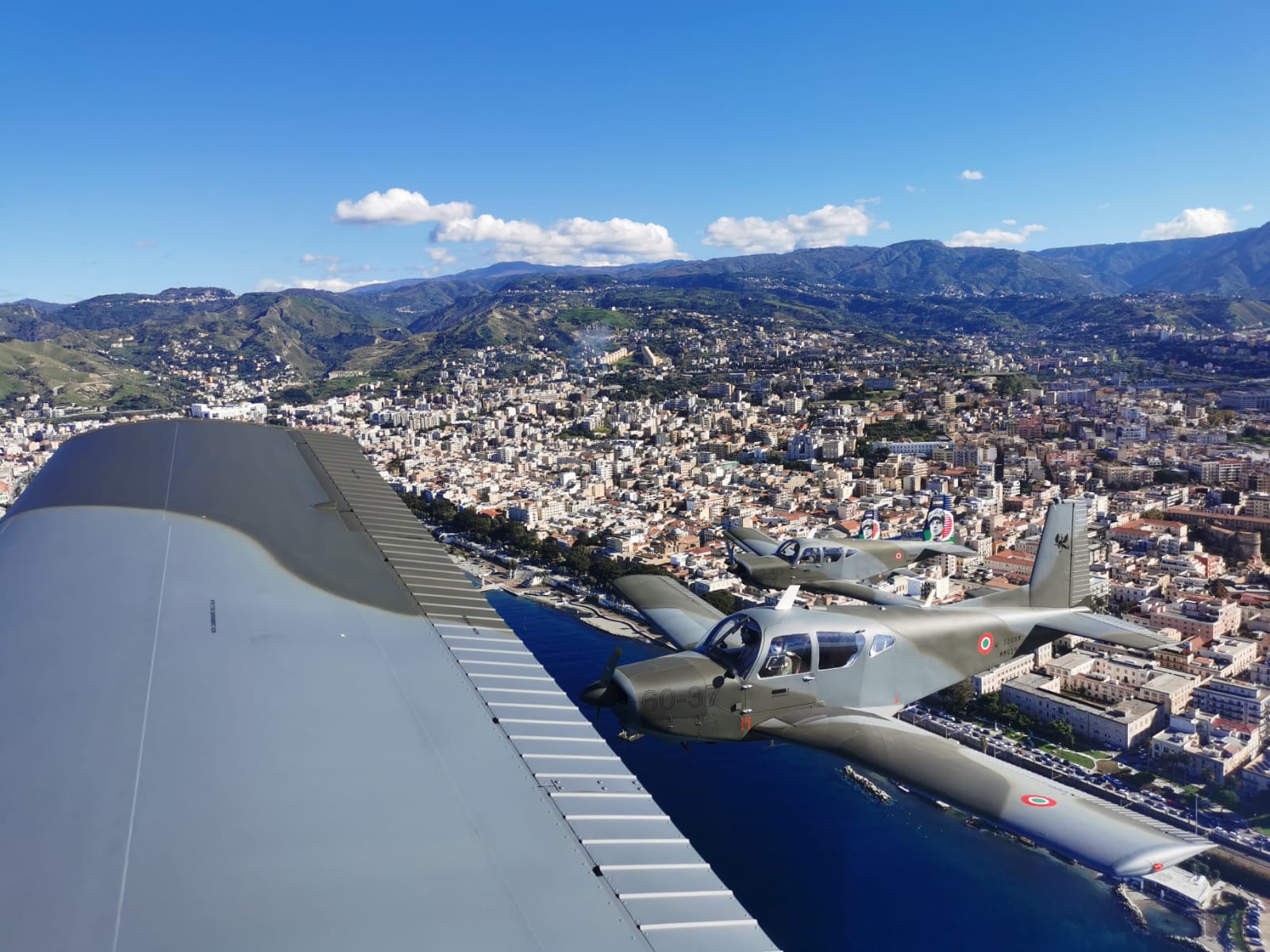 Reggio Calabria – Presentato il corso di Cultura Aeronautica, Brunetti e Scopelliti: “Grande occasione per gli studenti reggini”