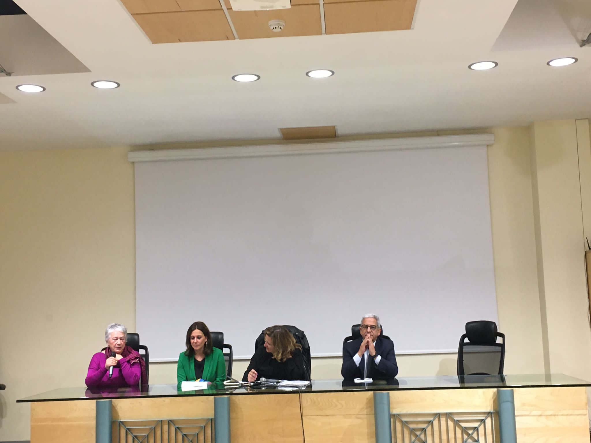 Rende, presentata la Consulta delle Pari Opportunità e dei Diritti Umani. Il sindaco Manna: “esportare nelle altre municipalità modelli di democrazia diretta”
