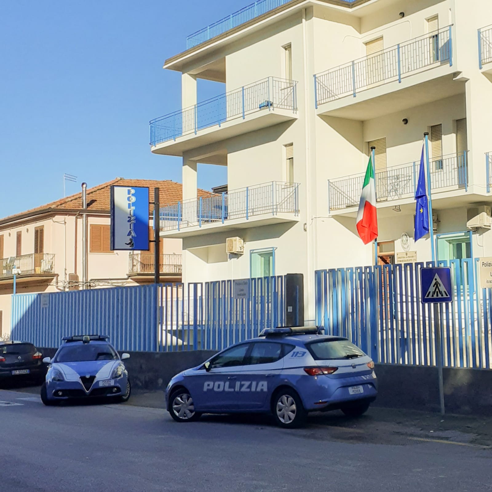 Violenze, umiliazioni e abusi sessuali nei confronti della moglie, arrestato 44enne nel reggino