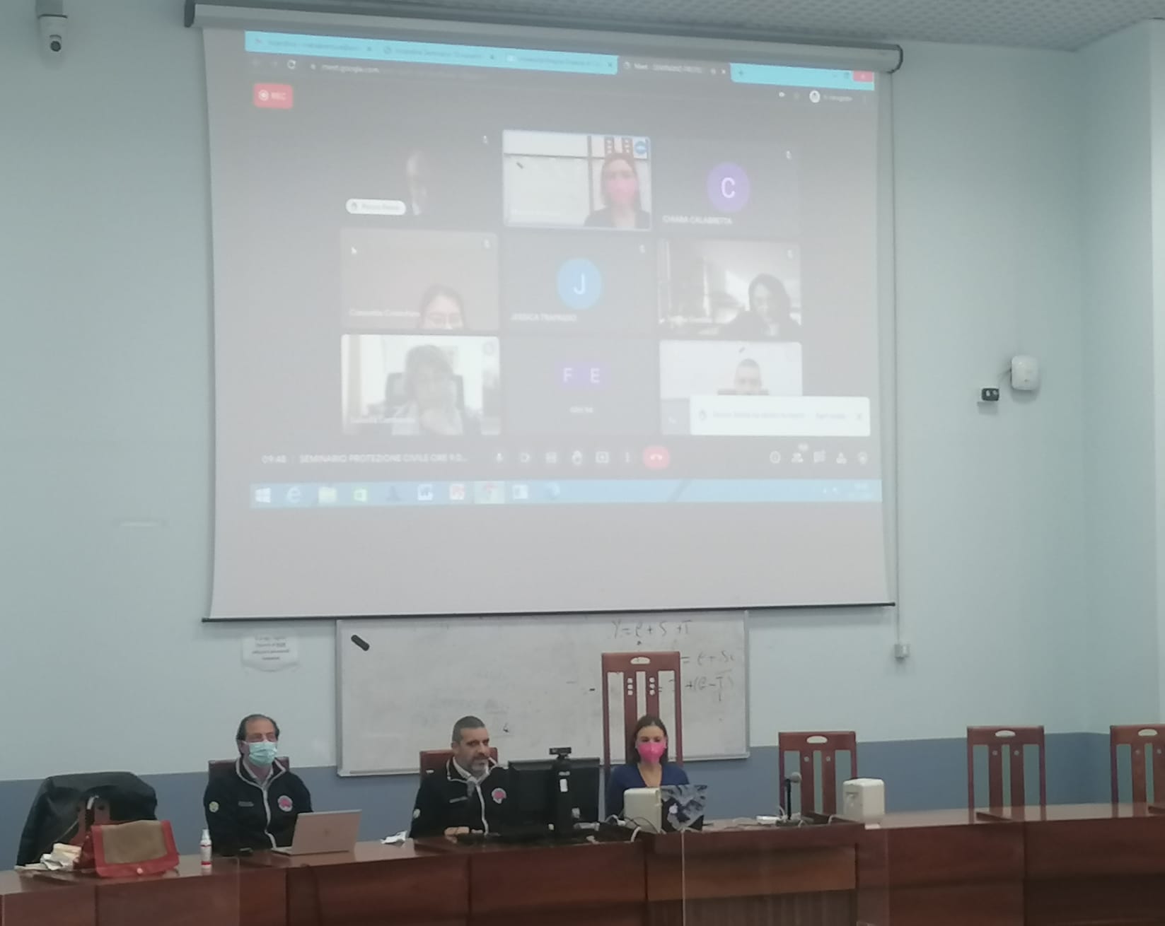 “Il ruolo della Protezione Civile nella gestione delle emergenze” .Molto partecipato il seminario tenutosi all’Università Magna Graecia