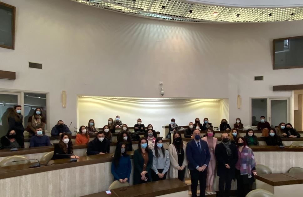 Ambito Sociale di Crotone: psicologi, assistenti sociali, operatori socio – sanitari a sostegno delle fasce deboli del territorio