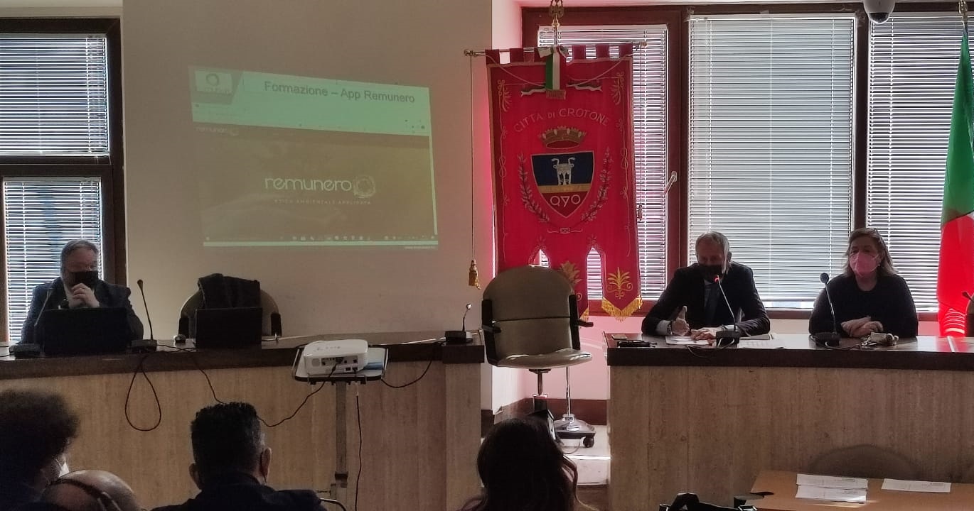 Crotone – Incontro con le associazioni di categoria sulla start up “Remunero”