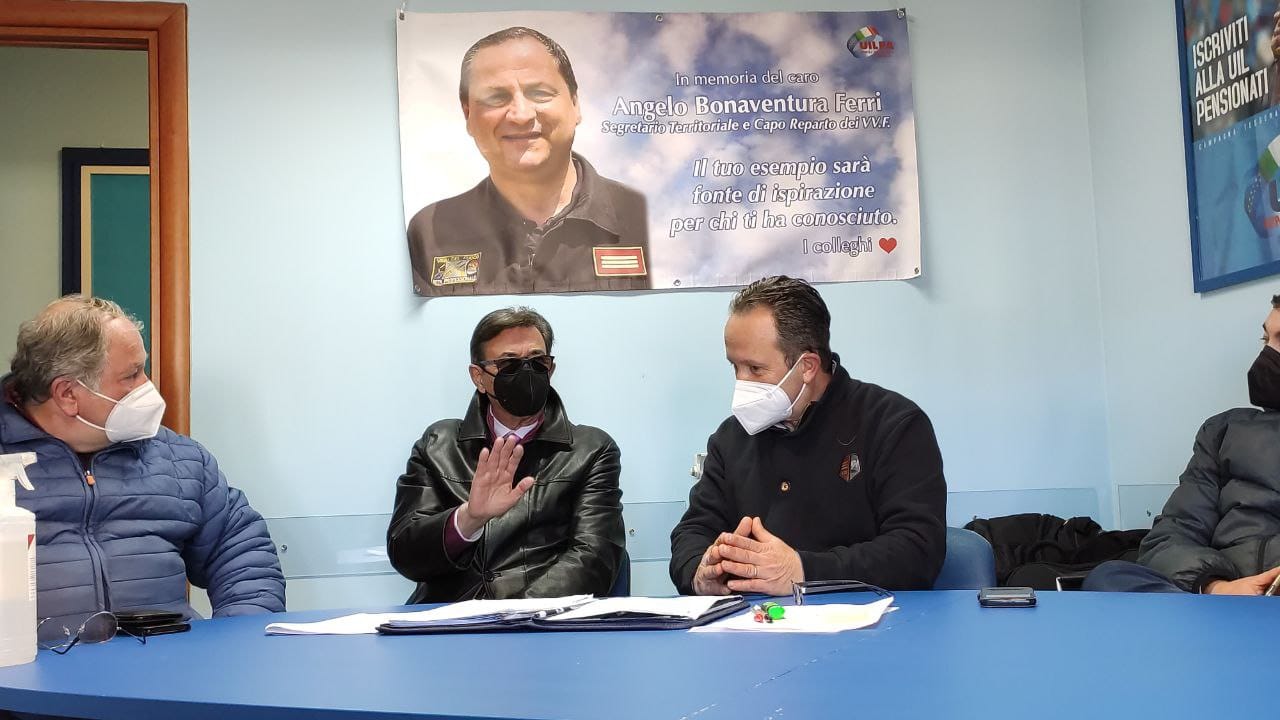 Uil pa Vigili del Fuoco Cosenza nella continuità, eletto segretario generale Gianfranco Macrito