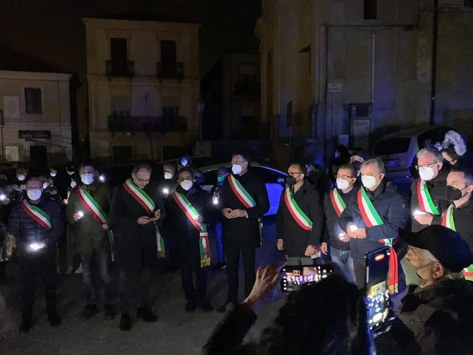 A Chiaravalle nasce il “patto” dei sindaci contro il caro bollette
