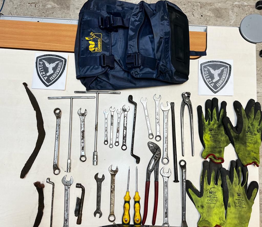 Sorpresi a rubare rame nello scalo merci di Villa San Giovanni Bolano arrestati