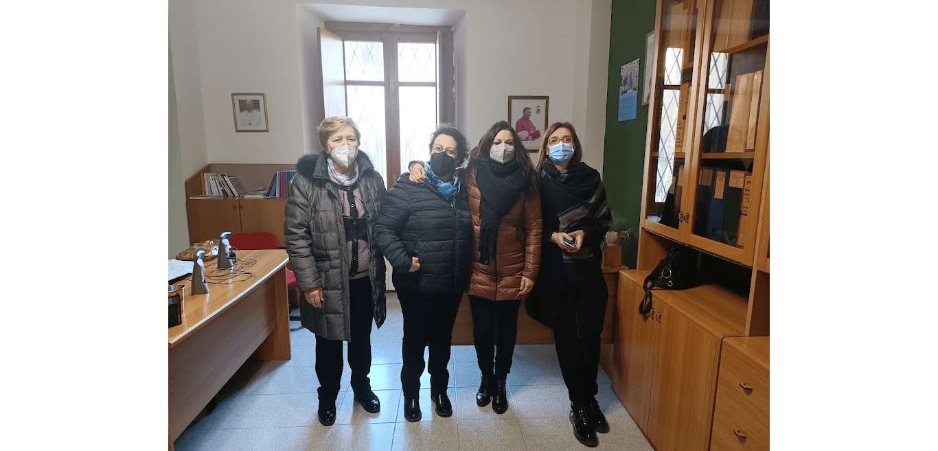 Aperto lo sportello antiviolenza alla Caritas diocesana di Catanzaro con il sostegno del Centro antiviolenza “Mondo Rosa” del Centro calabrese di solidarietà