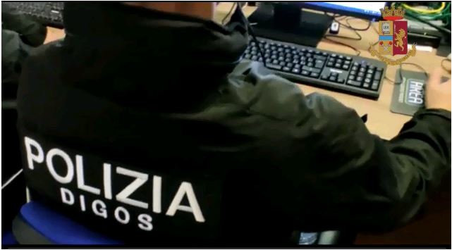 Catanzaro – Denunciati sei giovani ritenuti presunti responsabili di atti vandalici e furti in due istituti scolastici