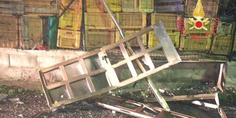 Esplosione dopo una fuga di gas nel Catanzarese: due feriti