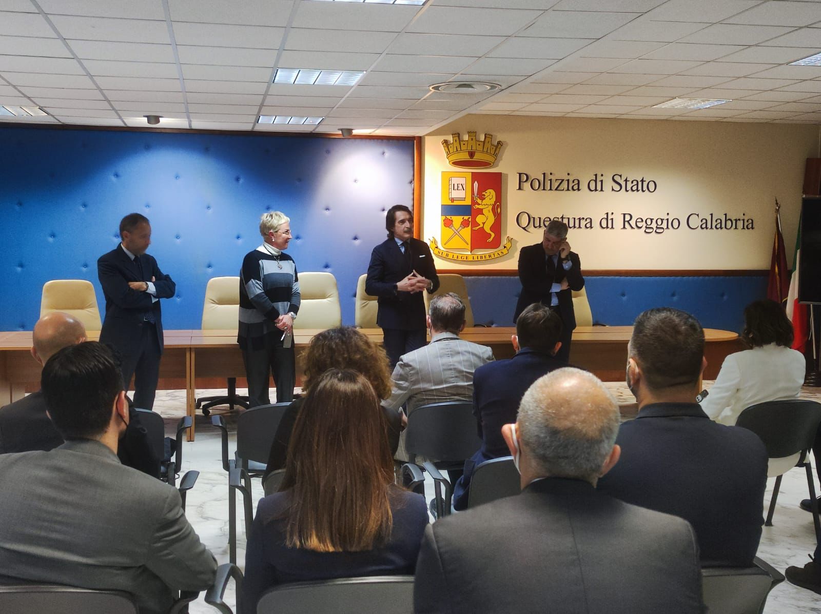 Reggio Calabria: il prefetto Messina incontra i funzionari della Polizia di Stato