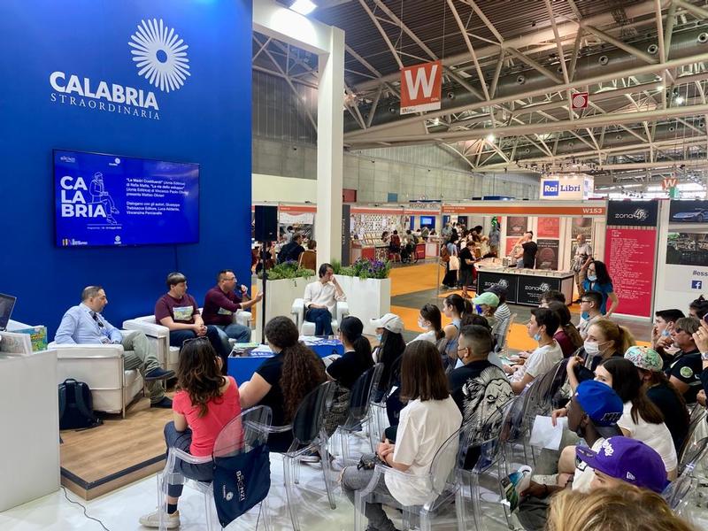 Salone libro Torino, Princi: “Molto onorati per la visita del Ministro Bianchi”
