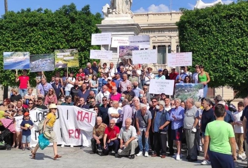 Reggio Calabria – Mosorrofa priva di servizi essenziali, Sasha Sorgonà: “Politica sorda, adesso basta”