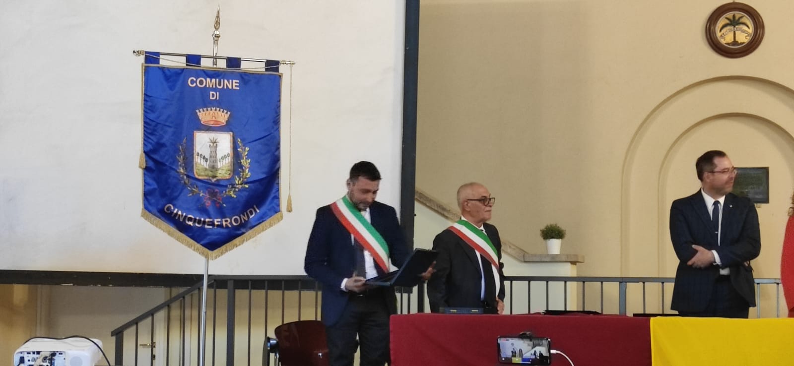 Reggio Calabria – Premio Serto di Pace 2022 al sindaco Conia per la gestione dell’emergenza Covid